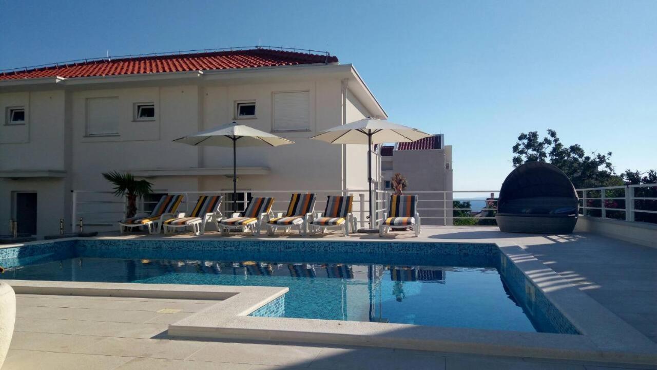 Luxury Apartments Cuba 1 Novalja Eksteriør billede