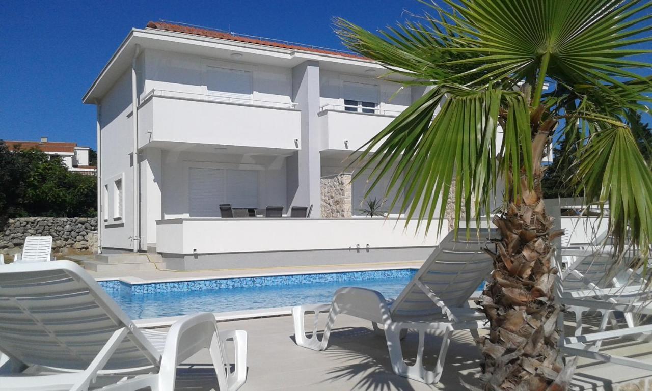 Luxury Apartments Cuba 1 Novalja Eksteriør billede