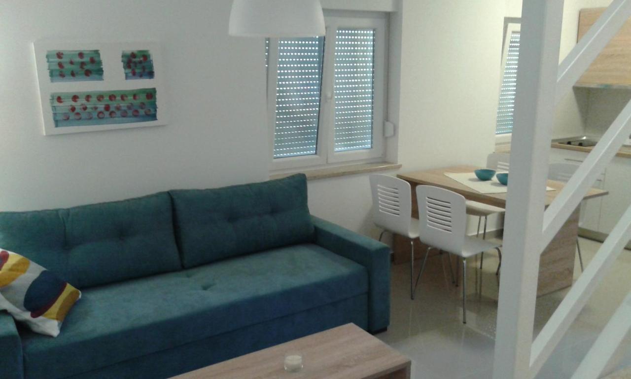 Luxury Apartments Cuba 1 Novalja Eksteriør billede