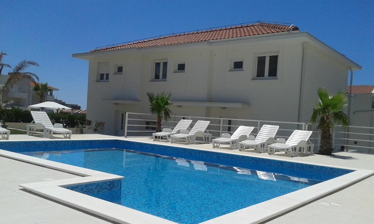 Luxury Apartments Cuba 1 Novalja Eksteriør billede